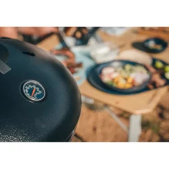 Campinggrill Cadac Dometic Carri Chef 50 BBQ/Grill2Braai -Campingbedarf Geschäft cadac dometic carri chef 50 bbq grill2braai schwarzer campinggrill deckelthermometer 6 27806