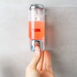 Fiamma Seifen- Oder Shampoospender -Campingbedarf Geschäft einfache handhabung fiamma campingzubehoer dispenser shampoo spender durchsichtig 1000 3 27075