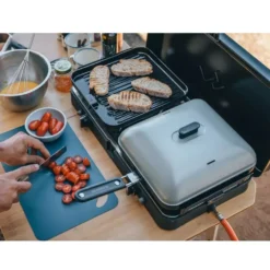 Cadac Dometic Universal Deckel -Campingbedarf Geschäft grillgut vor unwelteinfluessen schuetzen cadac dometic universal aluminium deckel 1000 3 26220