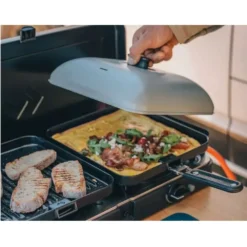 Cadac Dometic Universal Backplatte -Campingbedarf Geschäft lecker fruehstueck glatte aluminium universal backplatte cadac dometic zubehoer 1000 6 26219
