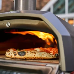 Multi-Brennstoff Outdoor Pizzaofen Ooni Karu 2 Multi-Fuel Pizza Oven -Campingbedarf Geschäft multi fuel pizzaofen ooni karu 2 in 15minuten auf 500grad erhitzen 1000 10 27732